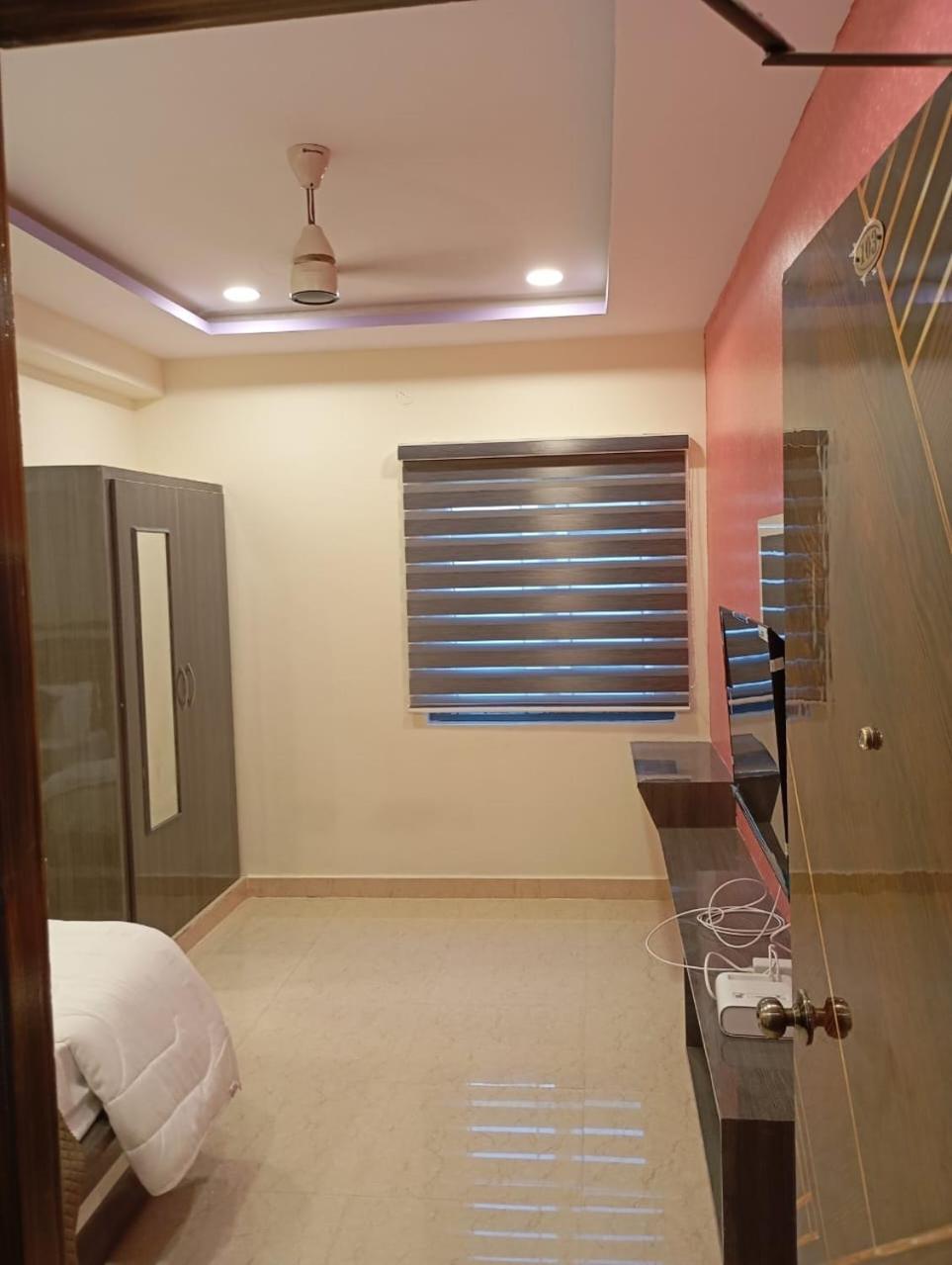 Aadya Inn New Luxury Hotel Tirupati Exterior foto